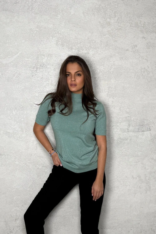 Дамска блуза с къс ръкав