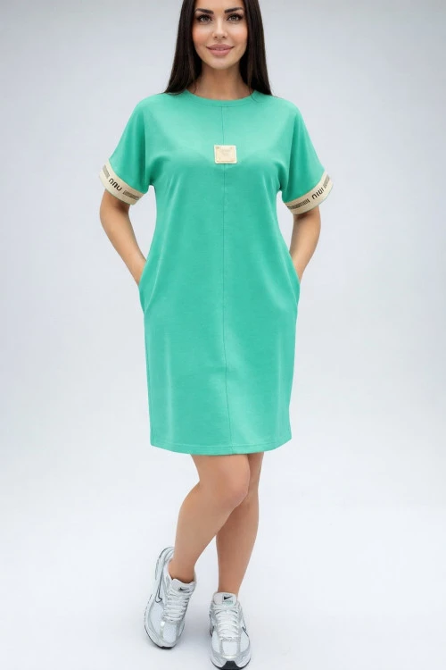 Дамска рокля с къс ръкав