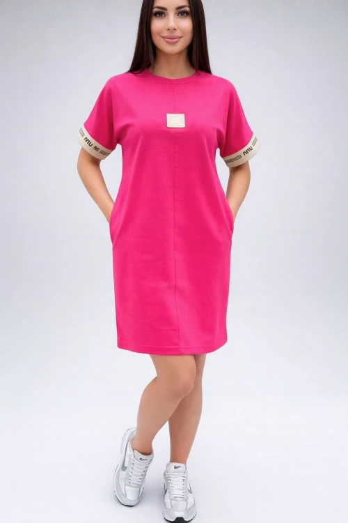 Дамска рокля с къс ръкав