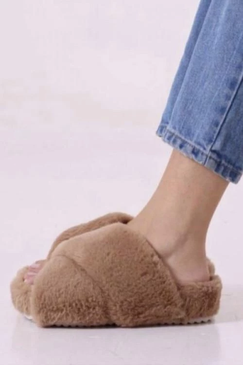 Women's warm slippers