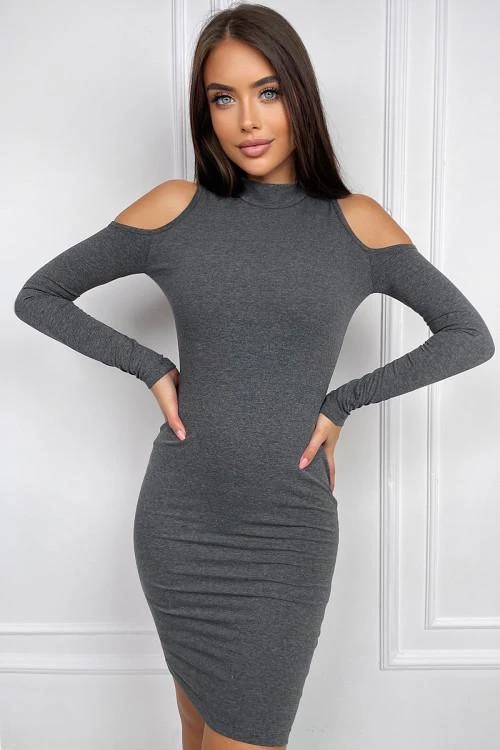 Dresses with long sleeves