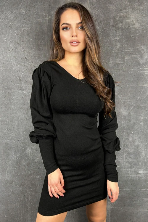 Dresses with long sleeves