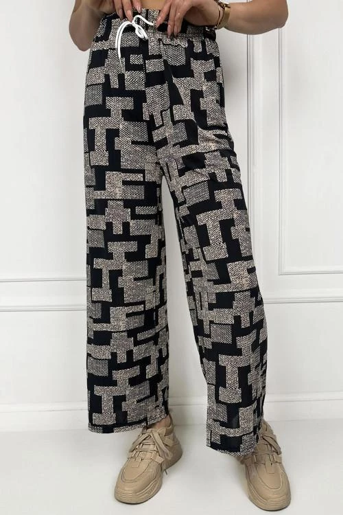 Women's pants with geometric motifs