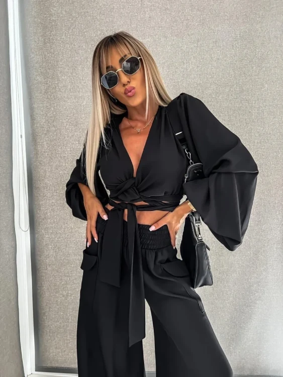 Дамски комплект от две части