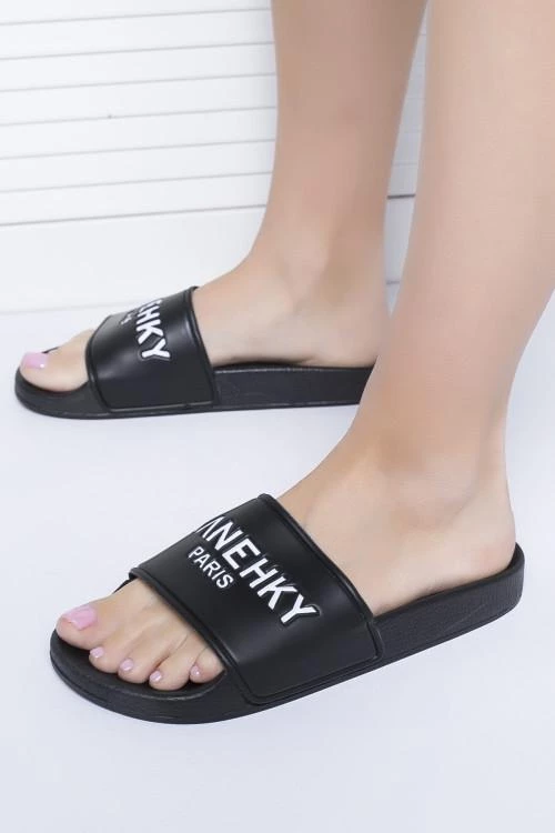 Womens flip-flops