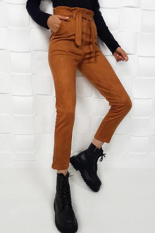 Pantaloni de dama