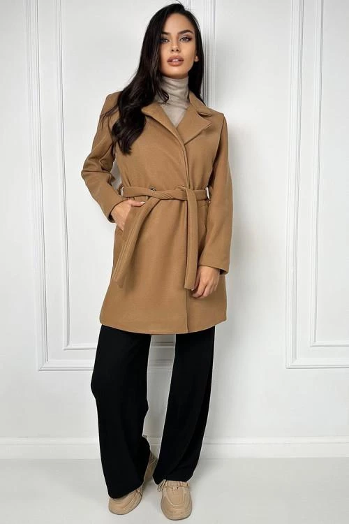 Ladies coat with belt