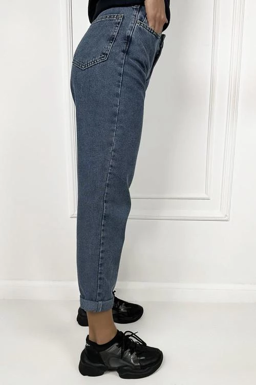 Women jeans